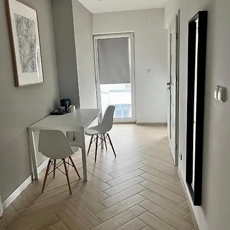 Ξενοδοχείο με διαμερίσματα Zielone Katowice 3*